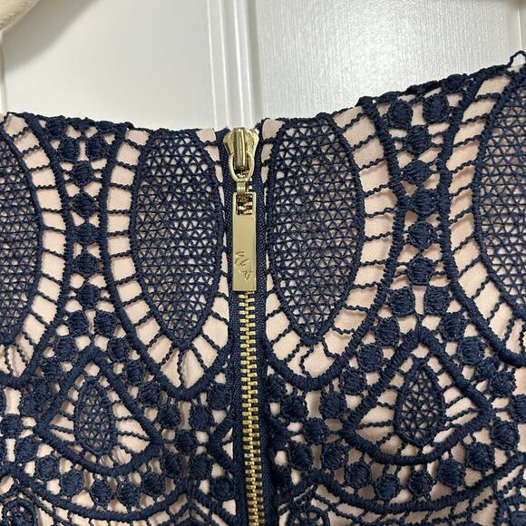 Eliza J Nude Illusion Lace Overlay Sheath Dress Wedding Guest Cocktail Size 8 - Picture 10 of 16